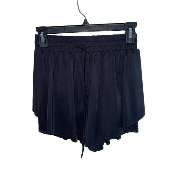 AS Revival Ladies Flowing Athletic Shorts Size Small - Picture 4 of 7